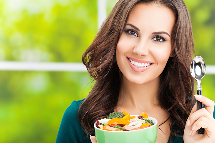 lady eating -salad