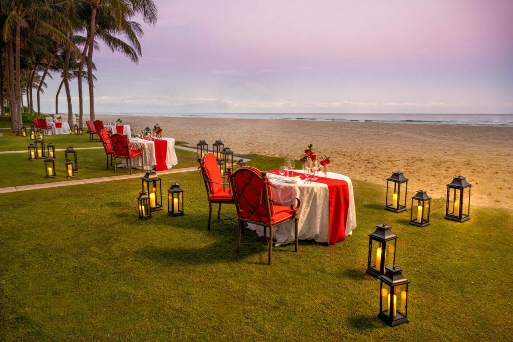 Elegant Beachfront Dinners Bring Families Together