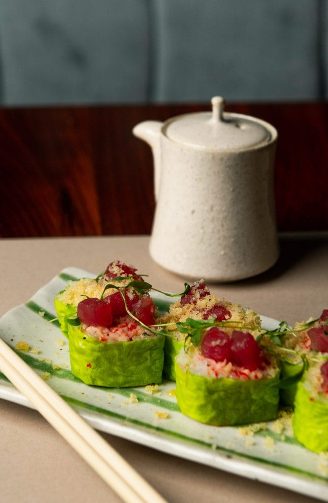 Ke-uh Bonzai Truffle Roll dish